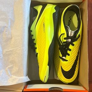 Hypervenom Phelon Indoor